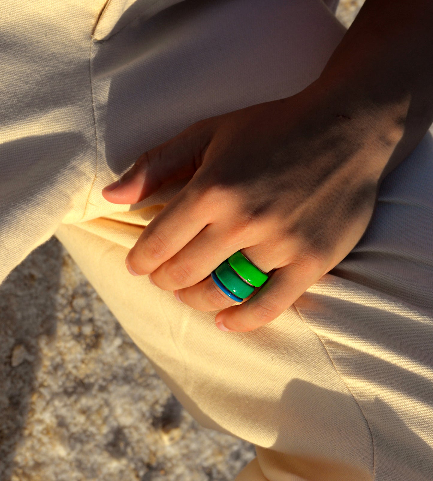 WOOD GREEN THICK RING
