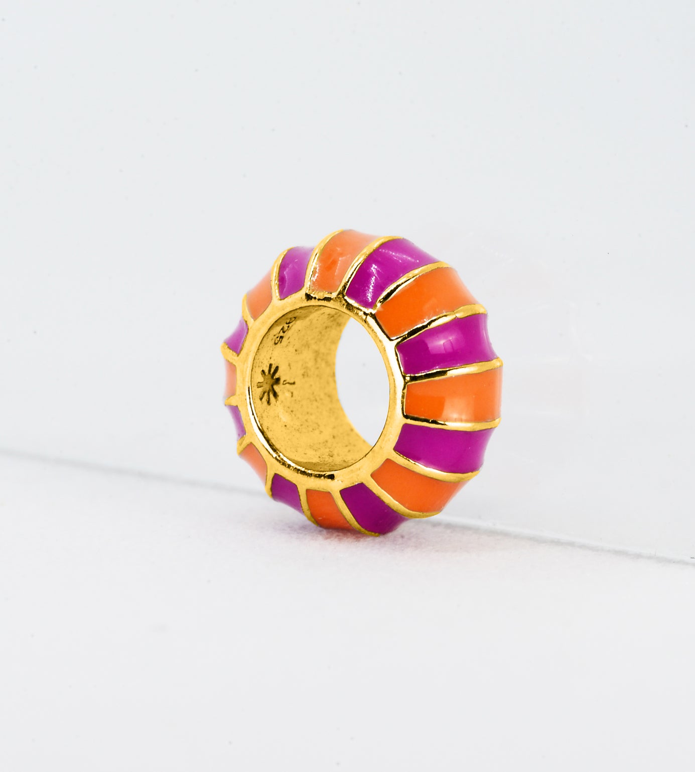 GOLD ORANGE & PURPLE STRIPED CAPSULE