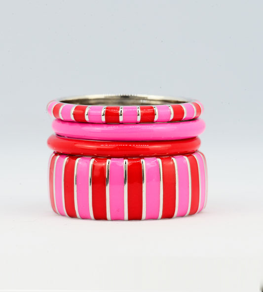 I'M IN LOVE RING STACK