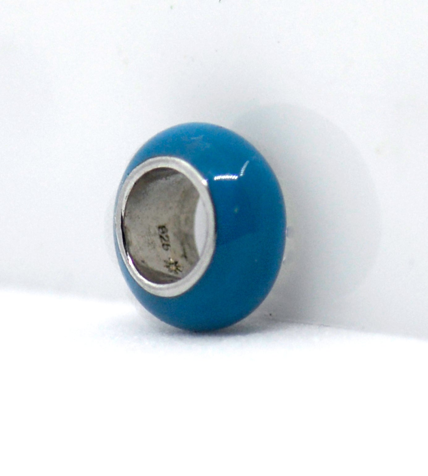 TEAL CAPSULE