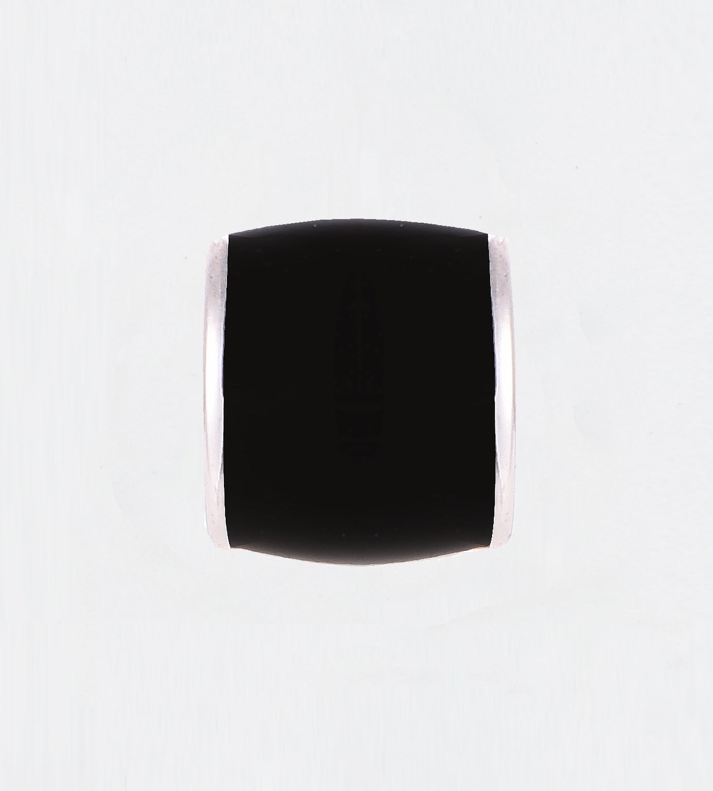 BLACK CUBE