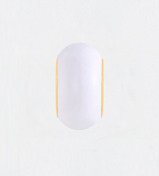 GOLD WHITE CAPSULE